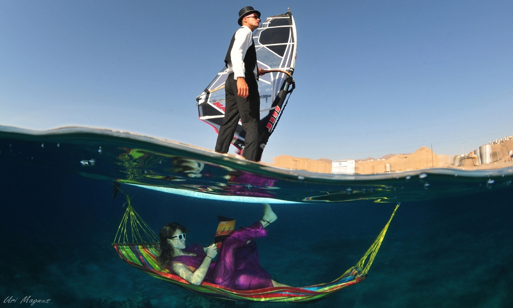 "A DEEP REST" - התמונה זכתה מקום ראשון בקטגוריית בחירת השופטים בתחרות הצילום התת-ימי באילת 2013 וזכתה לחשיפה נוספת במספר מגזינים ותערוכות בארץ ובעולם.